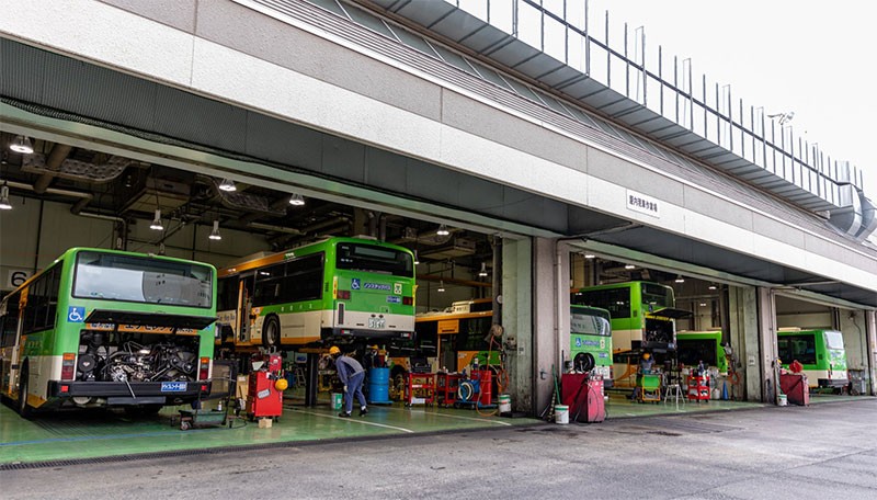รถเมล์ในโตเกียว ญี่ปุ่น กำลังเจอปัญหาขาดแคลนคนขับรถเมล์ จนต้องการคนขับรถเมล์ต่างชาติ!