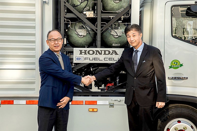 Honda ยังลงทุนพัฒนาเทคโนโลยีรถยนต์พลังงานไฮโดรเจนต่อ เชื่อว่าจะได้รับความนิยมในอนาคต