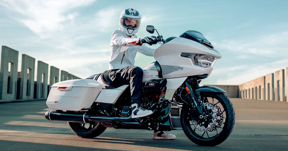 Harley-Davidson เปิดตัวรถมอเตอร์ไซค์ตระกูลทัวร์ริ่งใหม่ ปี 2024 ปรับโฉมรถมอเตอร์ไซค์ 2 รุ่นระดับตำนาน และสร้างมาตรฐานการผจญภัยใหม่