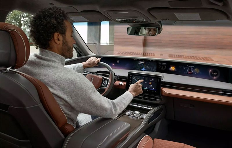 Ford และ Lincoln เปิดตัวระบบ Infotainment ใหม่ รับกับไลฟ์สไตล์ปัจจุบัน มีทั้งแอพ เกม และ Google รองรับ Apple CarPlay