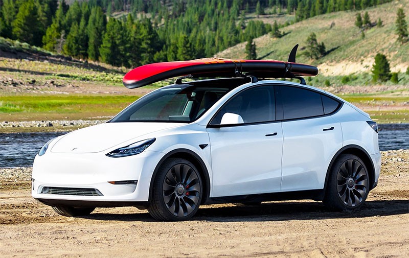 รถยนต์ไฟฟ้า Tesla Model Y ขึ้นแท่นรถใหม่ขายดีที่สุดในโลก ประจำปี 2023 ด้วยยอดขายกว่า 1.23 ล้านคัน