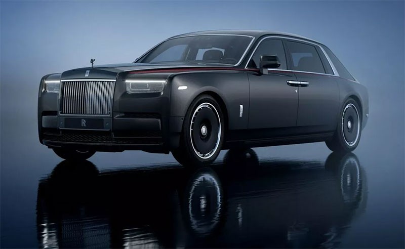 Rolls-Royce เปิดตัว Cullinan และ Phantom Extended รุ่นสั่งทำพิเศษ ฉลองปีมังกรของจีน ด้วยงานศิลปะวาดมือ