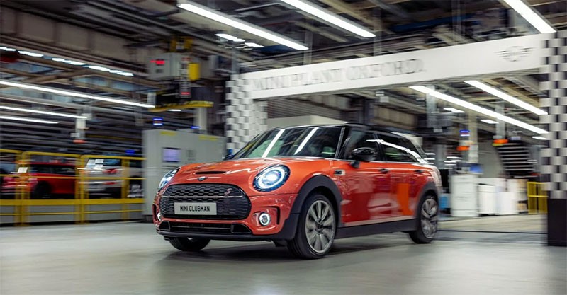 MINI Clubman รุ่นประตูตู้กับข้าว ปิดฉากแล้ว! กับคันสุดท้ายจากสายการผลิตในอังกฤษ