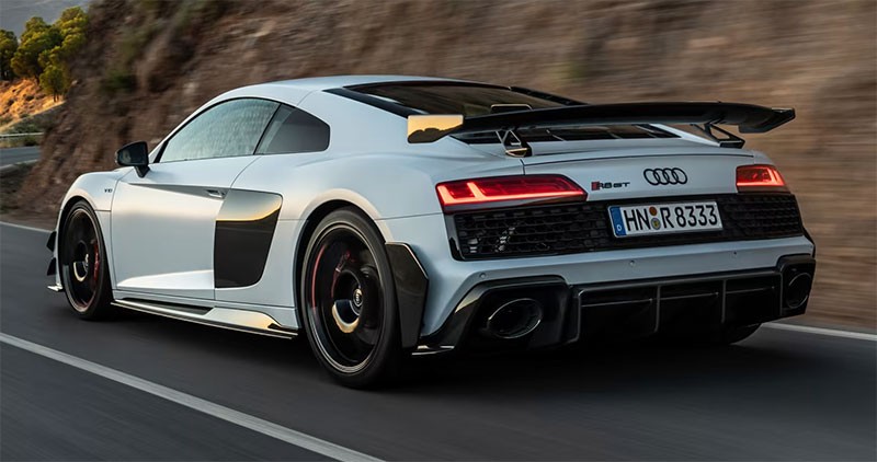 Audi R8 ขยายเวลาการผลิตต่อถึงสิ้นเดือนมีนาคม 2024 จากเดิมที่ประกาศเลิกผลิตในปี 2023