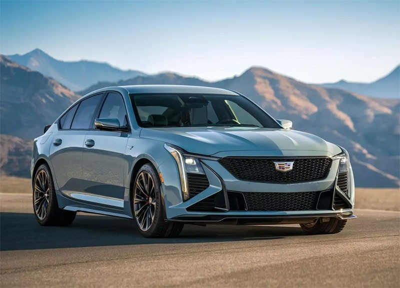 Cadillac เผยรายละเอียด Cadillac CT5-V และ CT5-V Blackwing รุ่นไมเนอร์เชนจ์ โดยยังมีรุ่นเกียร์ธรรมดาให้เลือก