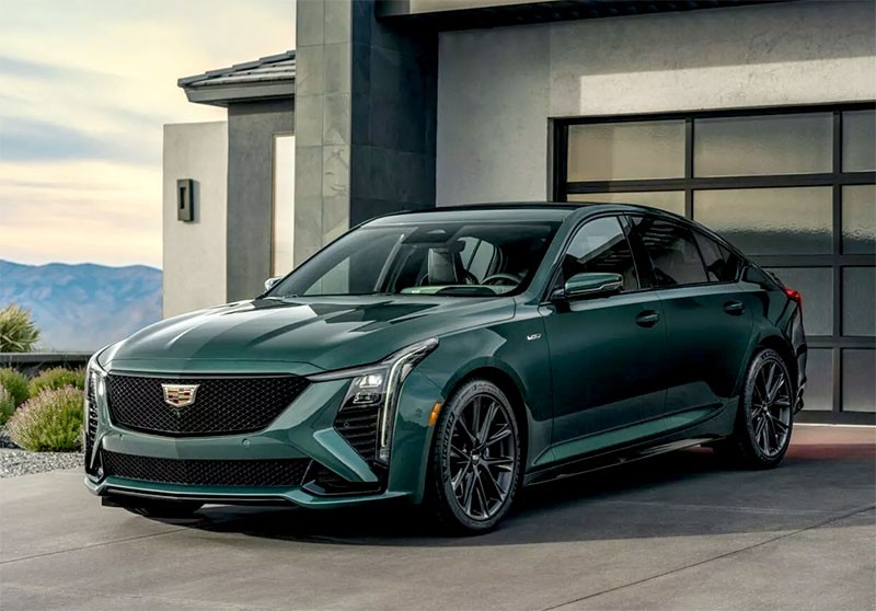 Cadillac เผยรายละเอียด Cadillac CT5-V และ CT5-V Blackwing รุ่นไมเนอร์เชนจ์ โดยยังมีรุ่นเกียร์ธรรมดาให้เลือก