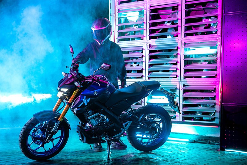 New Yamaha MT-15...Born Of Darkness The Dark Side Of Japan ปลุกสาวก Naked Sport ในราคา 101,000 บาท