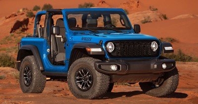 Jeep เผยโฉม Jeep Wrangler รุ่นปี 2024 มาพร้อมแพคเกจยาง Xtreme 35 นิ้ว จากโรงงาน