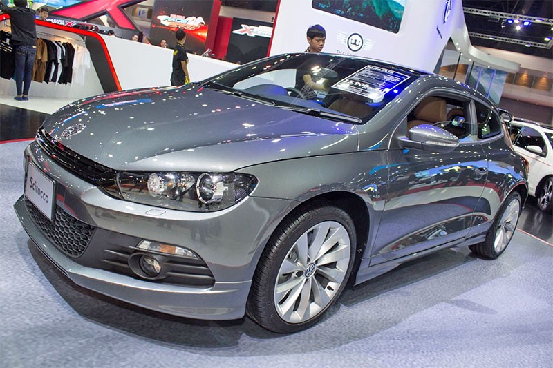 Volkswagen Scirocco อาจกลับมาเป็นรถสปอร์ตไฟฟ้าอีกครั้ง ด้วยขุมพลังมอเตอร์ไฟฟ้าคู่ 400 แรงม้า ภายในปี 2028!