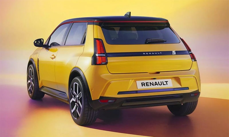 Renault 5 E-Tech Electric ใหม่ เผยโฉมจริง! รถ Hatchback ไฟฟ้า วิ่งไกล 400 กม. ขายจริงปลายปีนี้!