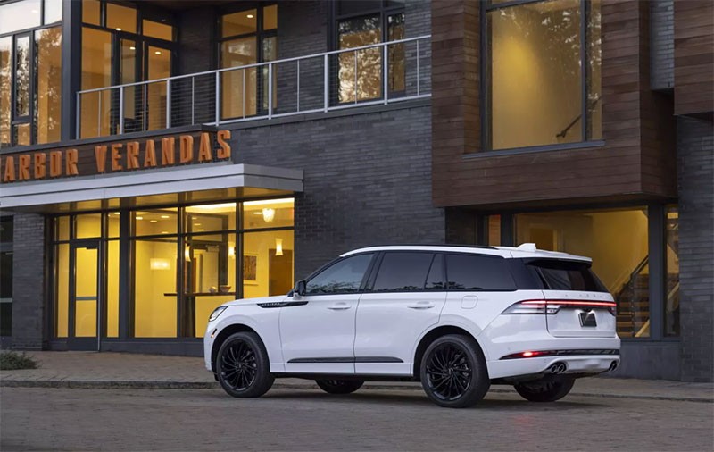 Lincoln ปรับโฉมใหม่ Lincoln Aviator สวยหรู แข็งแกร่ง สไตล์อเมริกัน เพื่อชิงส่วนแบ่งยอดขายใน USA