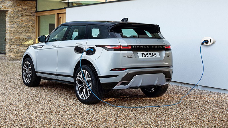 Jaguar Land Rover เตรียมปรับแผนรถยนต์ไฟฟ้าอีกครั้ง เพื่อมุ่งเน้นไปที่ระบบไฮบริดก่อน