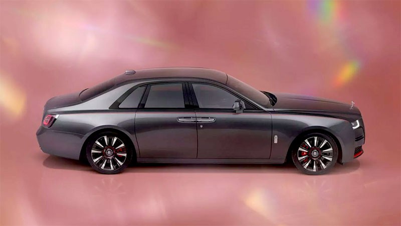 Rolls-Royce เผยโฉม Rolls-Royce Ghost Prism รุ่นพิเศษฉลองครบรอบ 120 ปี ผลิตจำกัดเพียง 120 คัน!