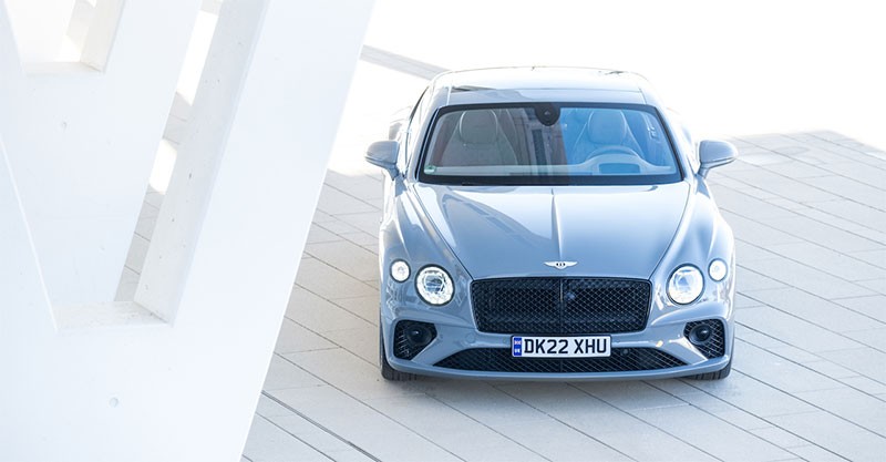 Bentley Continental GT V8 คันสุดท้ายกับ 20 ปีแห่งความสำเร็จ ที่ถ่ายทอดผ่านซูเปอร์สปอร์ตคูเป้ ในราคา 21 ล้านบาท!