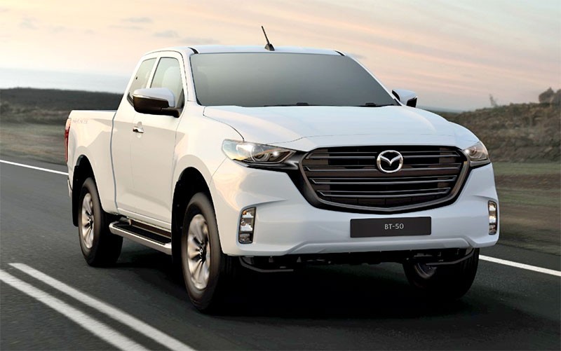 Mazda ปรับโฉม Mazda BT-50 สวยดุดันหัวใจแกร่ง เครื่องยนต์ 3.0 ลิตร Turbo ลงรุ่นขับสองยกสูง ในราคา 752,000 - 1,272,000 บาท