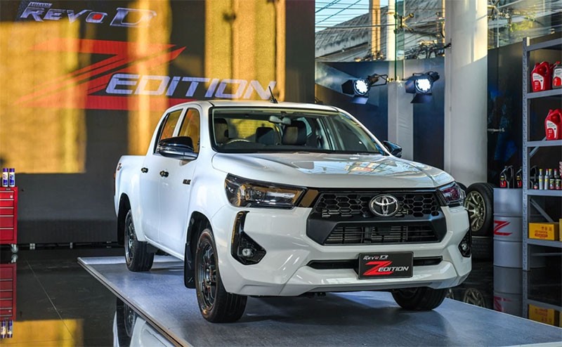 Toyota เปิดตัว "Hilux Generation" แนะนำรุ่นปรับปรุงใหม่ปี 2567 มาพร้อมเครื่องยนต์มาตรฐาน Euro 5